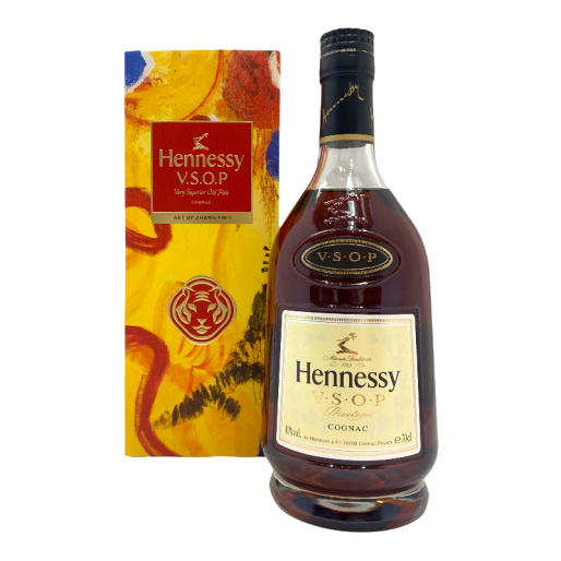 Hennessy V.S.O.P. Limited Edition CNY Zhang Eli Sleeve 70CL
